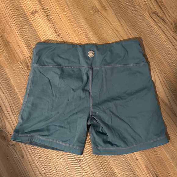 I am Becoming workout shorts - Picture 2 of 3